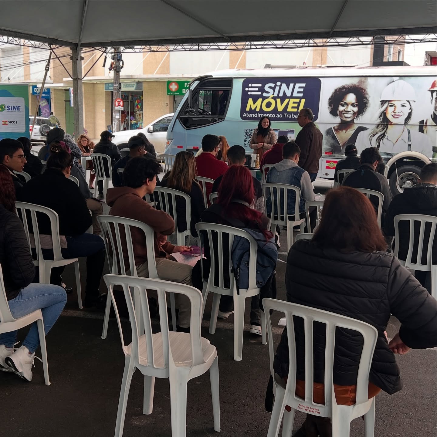 Sine SC promove ações de empregabilidade com calendário de feirões em cinco municípios